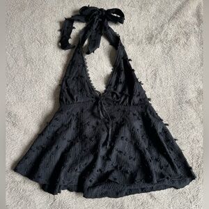 Black Textured Halter Top - Shein